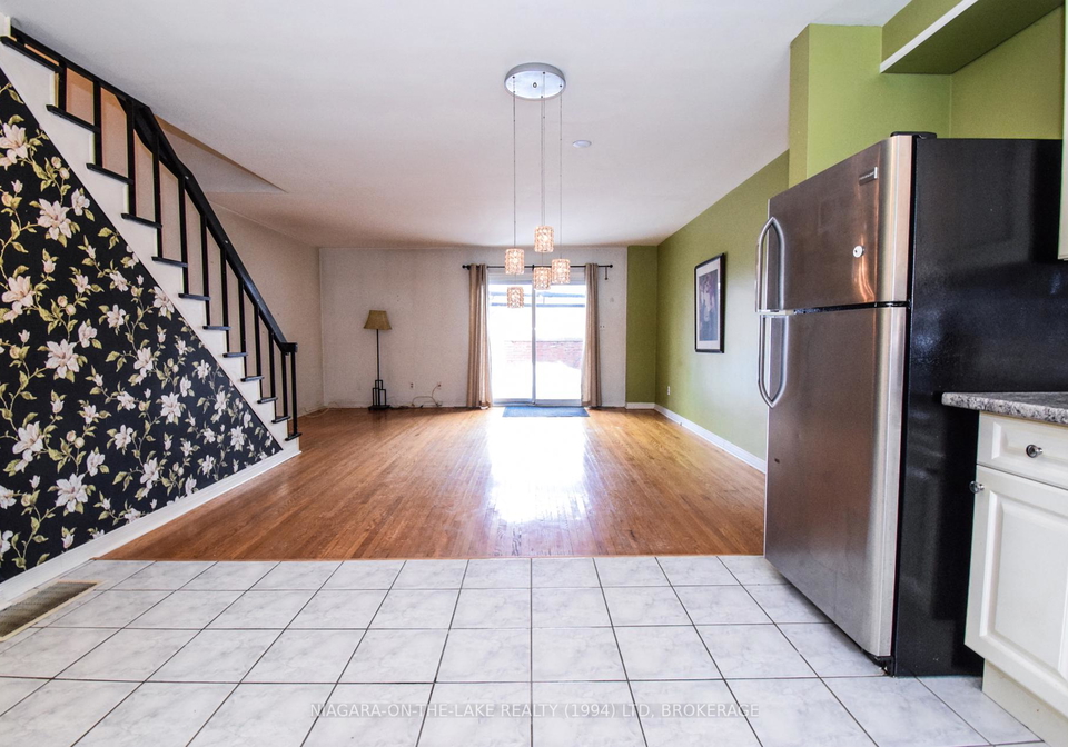 6453-colborne-street-niagara-falls-ontario-x11993833