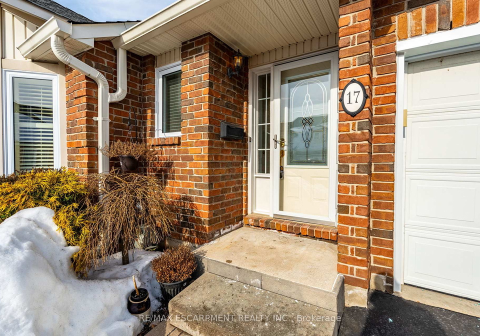 222-fellowes-crescent-hamilton-ontario-x11994095