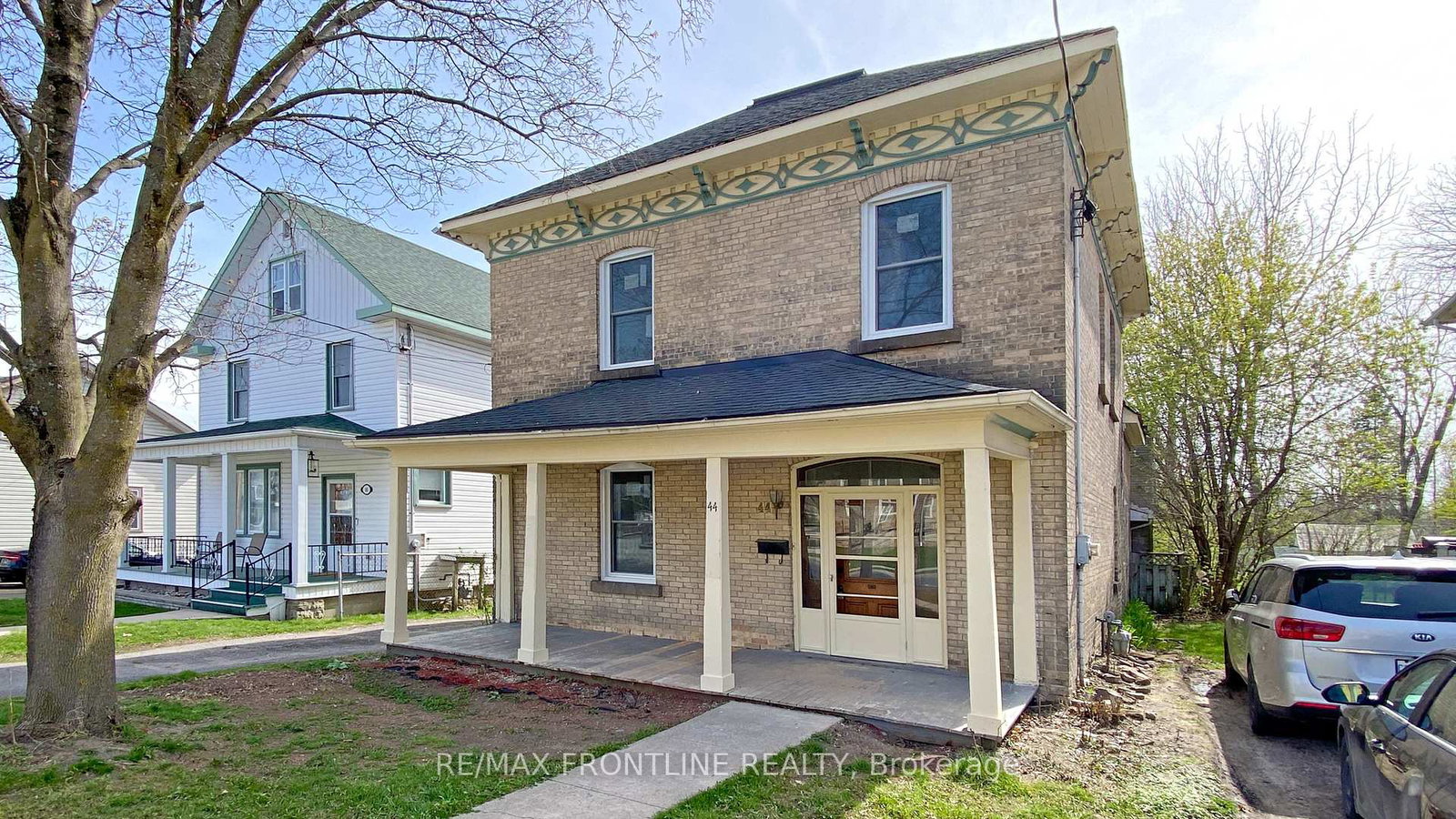 44-drummond-street-e-perth-ontario-x11997810