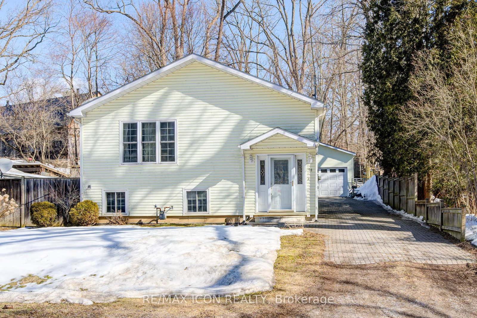 18-commercial-road-norfolk-ontario-x11999056