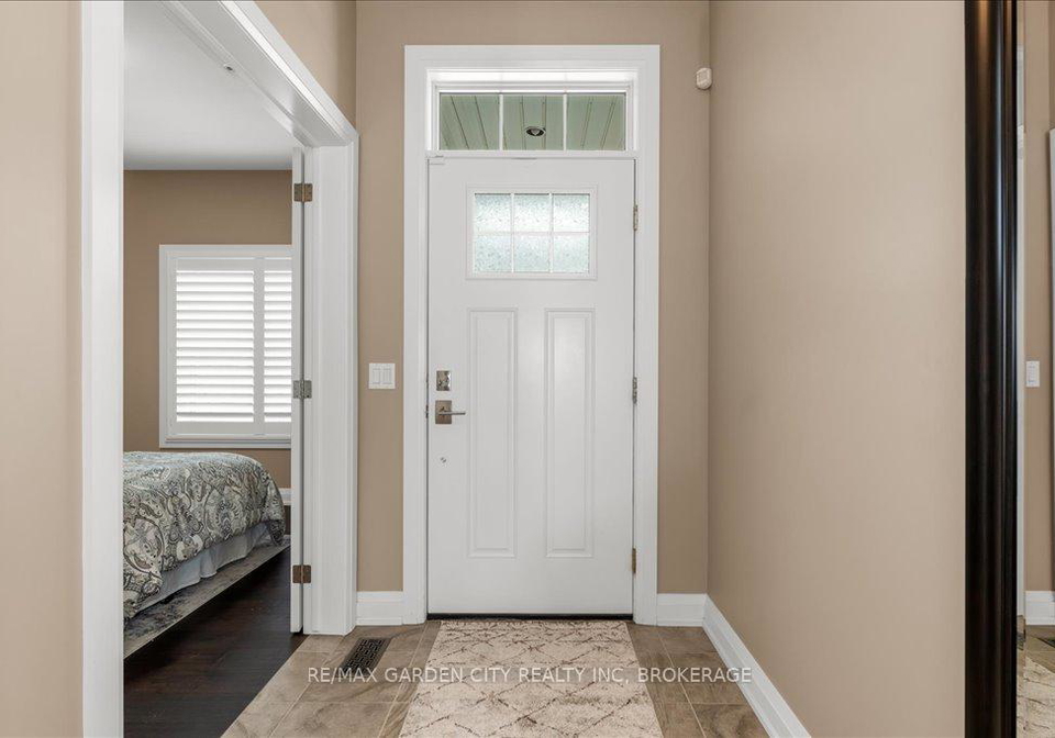 5622-ironwood-street-niagara-falls-ontario-x11999146