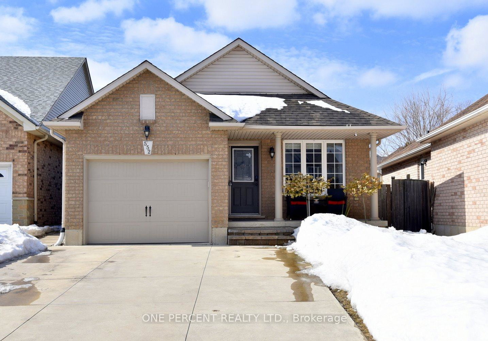 552-southridge-drive-hamilton-ontario-x12001196
