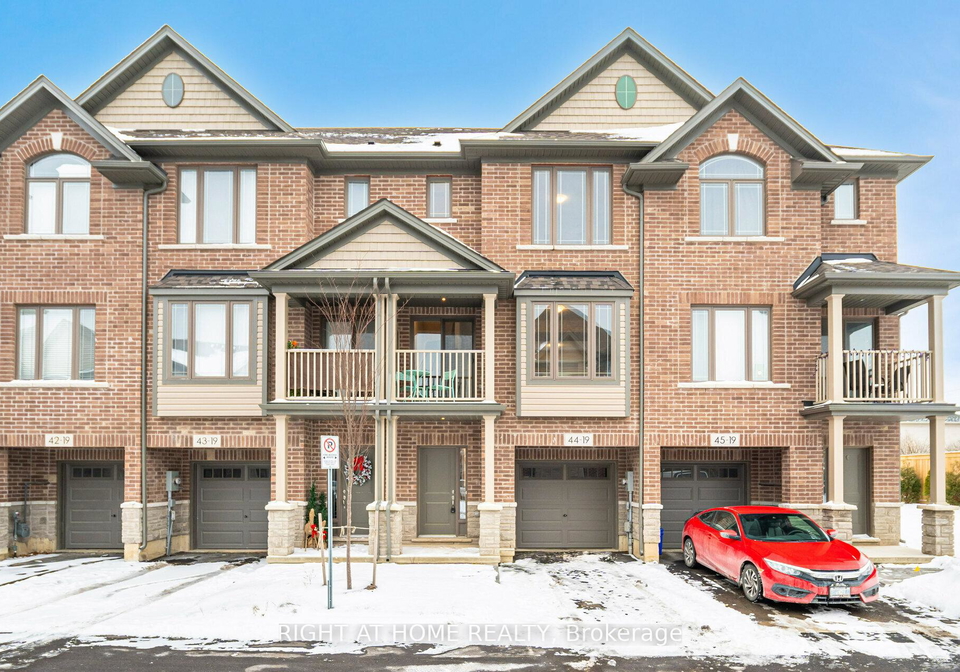 19-picardy-drive-hamilton-ontario-x12001376