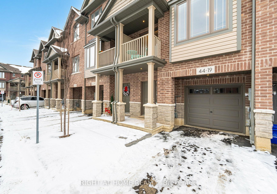 19-picardy-drive-hamilton-ontario-x12001376