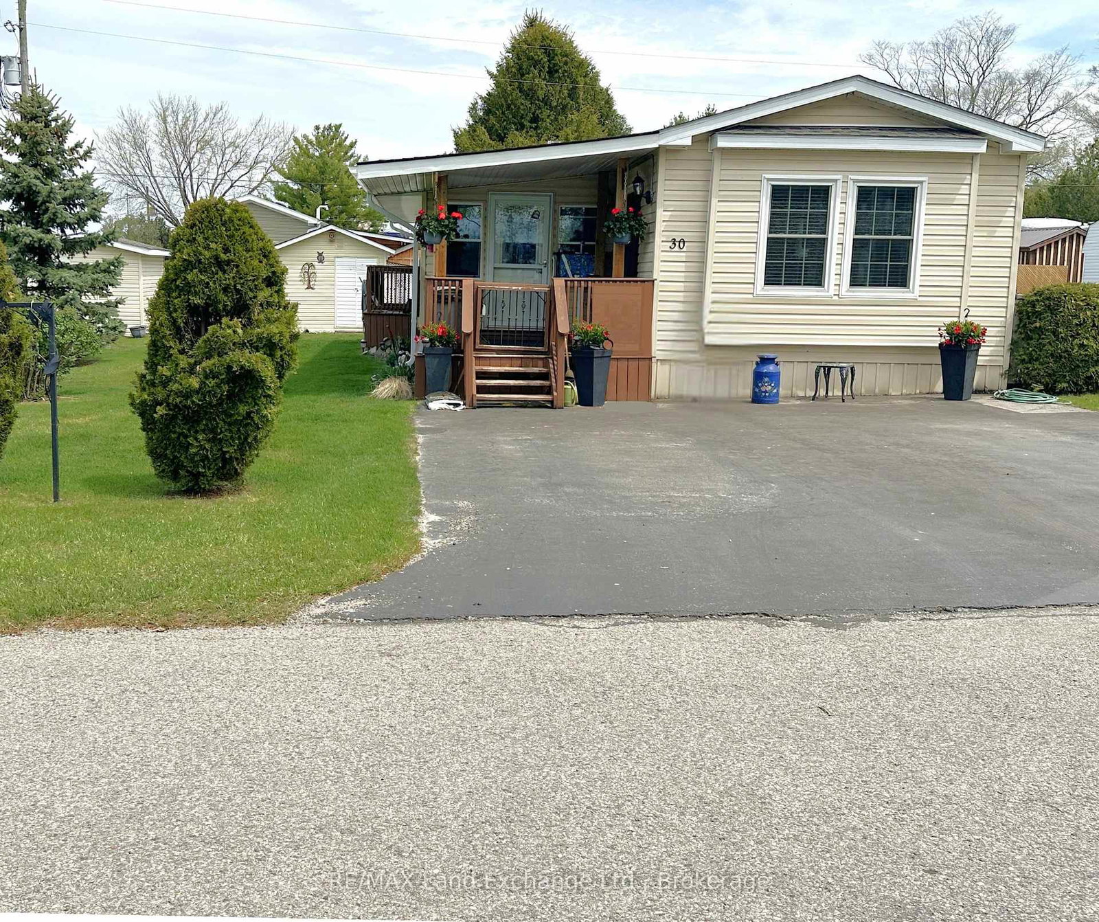 332-concession-6-road-saugeen-shores-ontario-x12001648