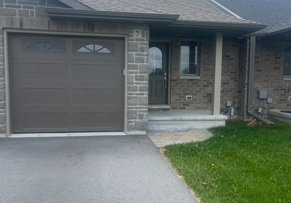 7-hillside-meadows-drive-quinte-west-ontario-x12001693