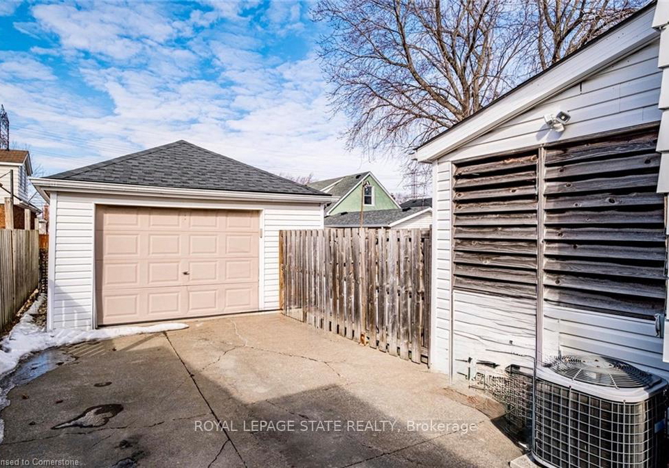 134-craigroyston-road-hamilton-ontario-x12001846