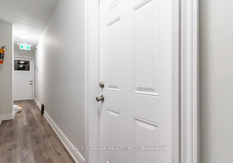 598-upper-james-street-hamilton-ontario-x12002209