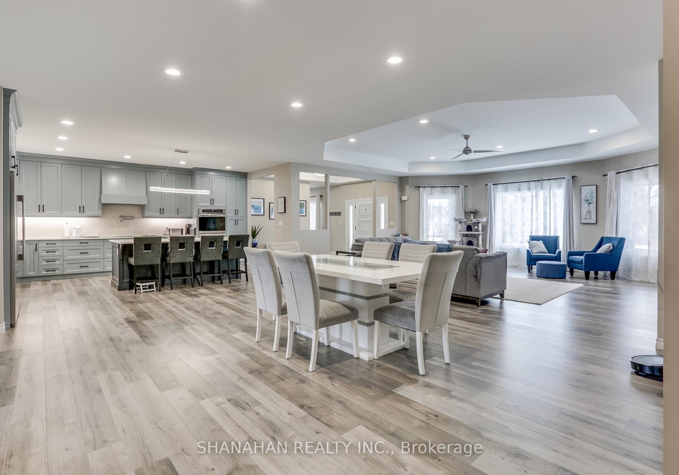 3167-broadway-street-brooke-alvinston-ontario-x12002694