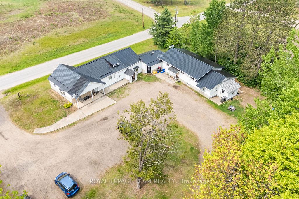 36-mill-yard-road-laurentian-hills-ontario-x12009853