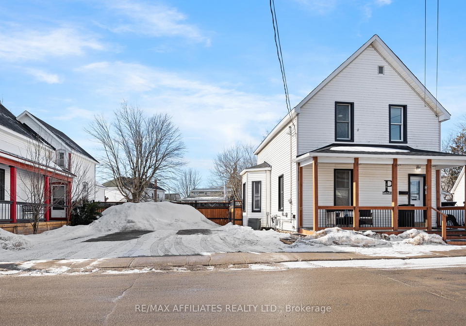 18-winnifred-street-n-smiths-falls-ontario-x12012364