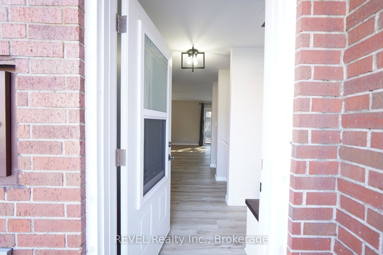 6453-colborne-street-niagara-falls-ontario-x12012384