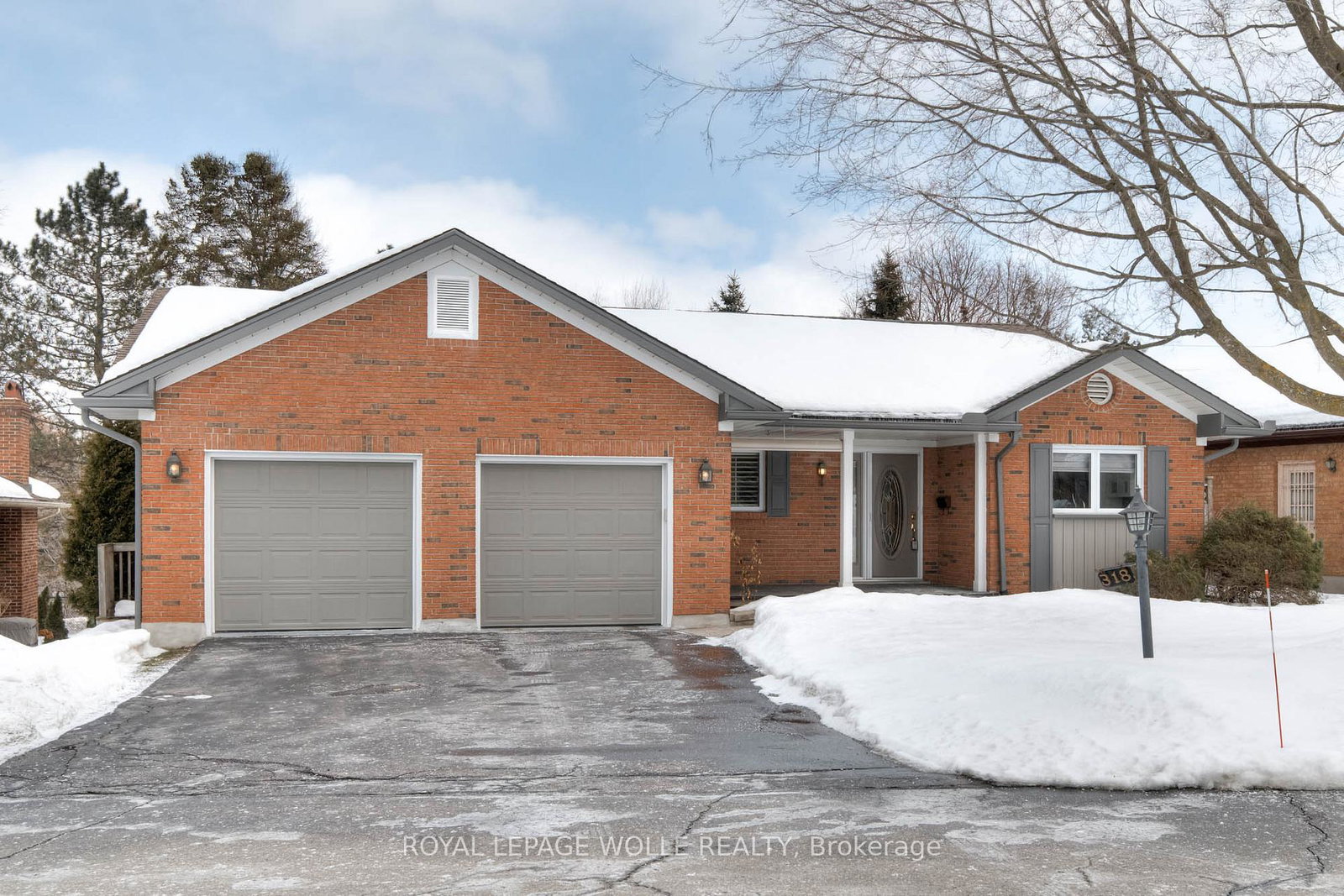 318-roxton-drive-waterloo-ontario-x12013640