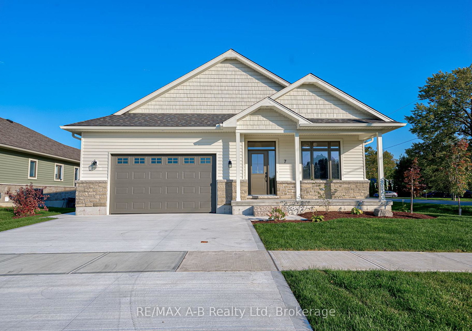 7-nelson-street-west-perth-ontario-x12014291