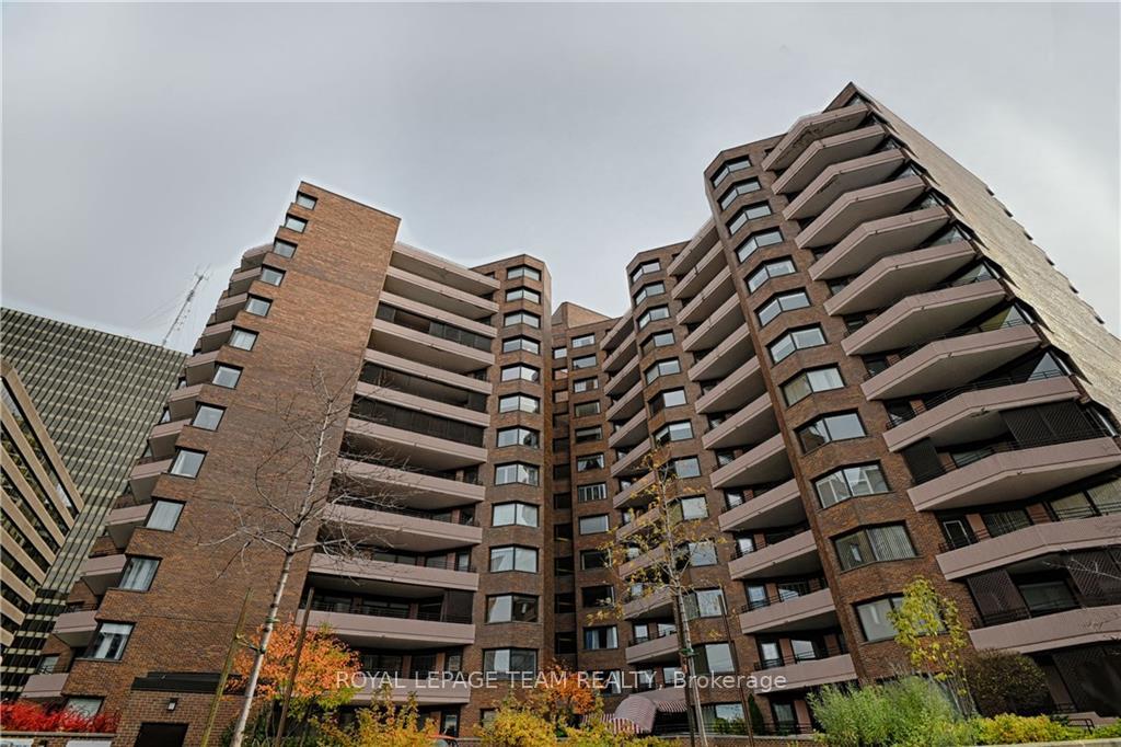 151-bay-street-ottawa-ontario-x12014705