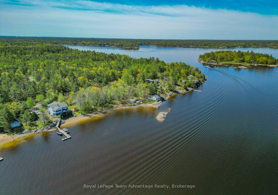 56-granite-road-n-the-archipelago-ontario-x12014787