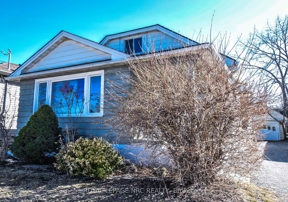 110-eastchester-avenue-st-catharines-ontario-x12015108
