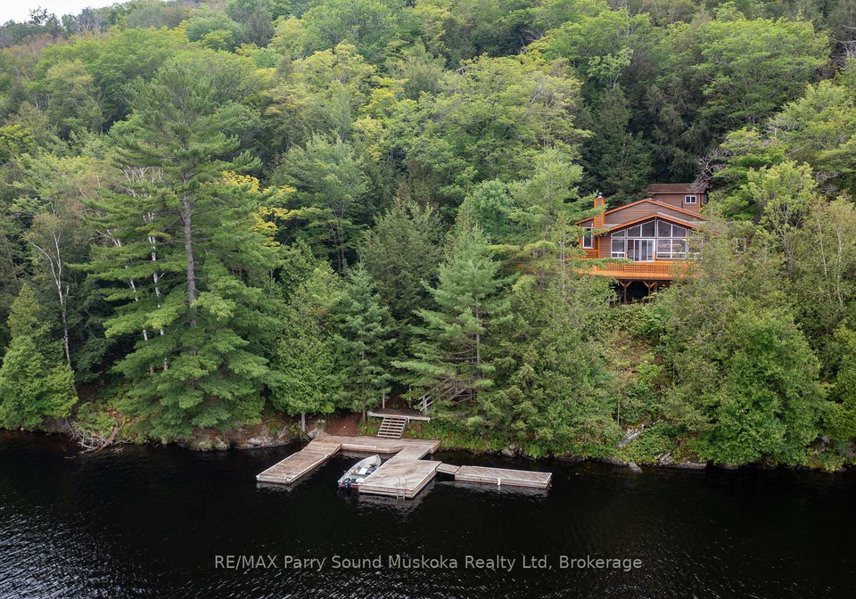 16-mountain-basin-mcdougall-ontario-x12016710