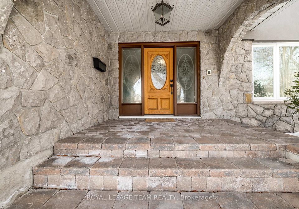 304-mountbatten-avenue-ottawa-ontario-x12017547