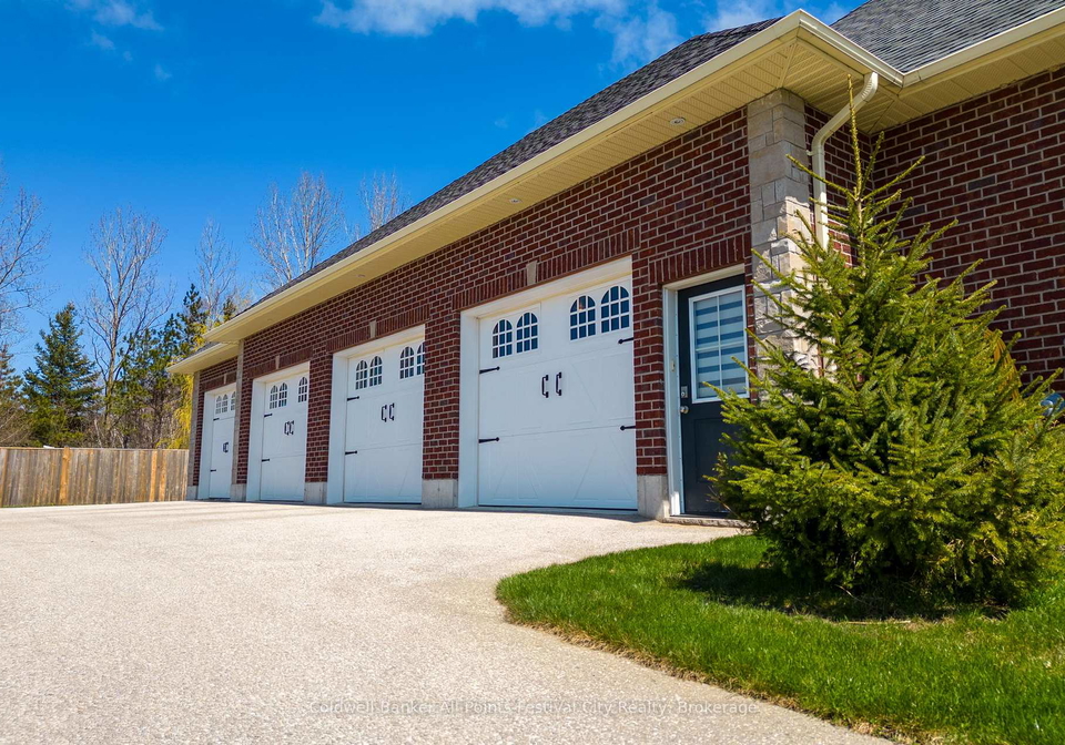 17-fawn-creek-lane-bluewater-ontario-x12017744