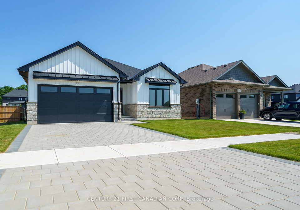 331-thorn-drive-strathroy-caradoc-ontario-x12017994