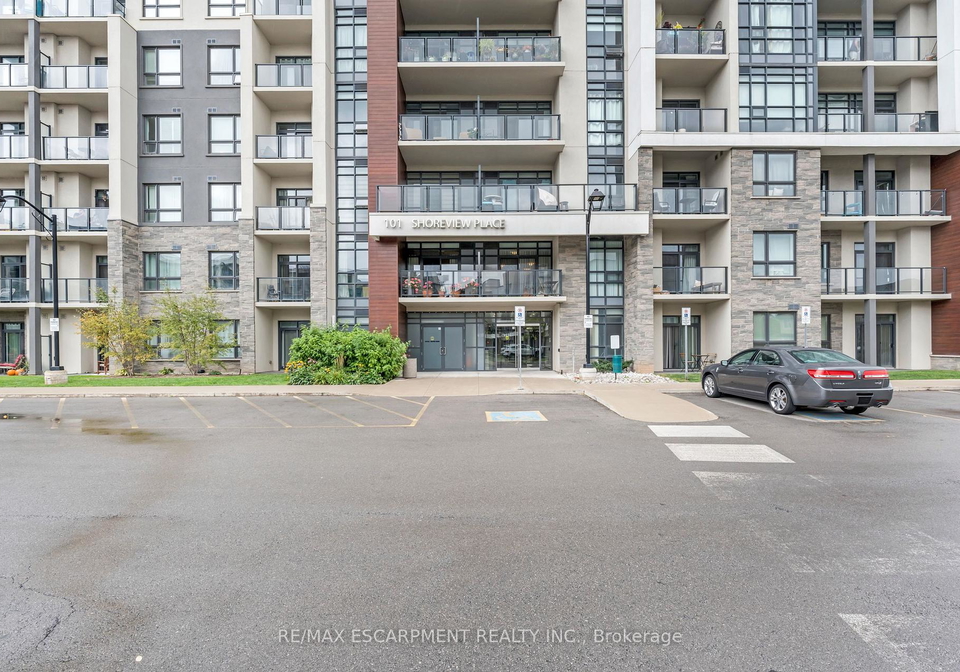 101-shoreview-place-hamilton-ontario-x12018047