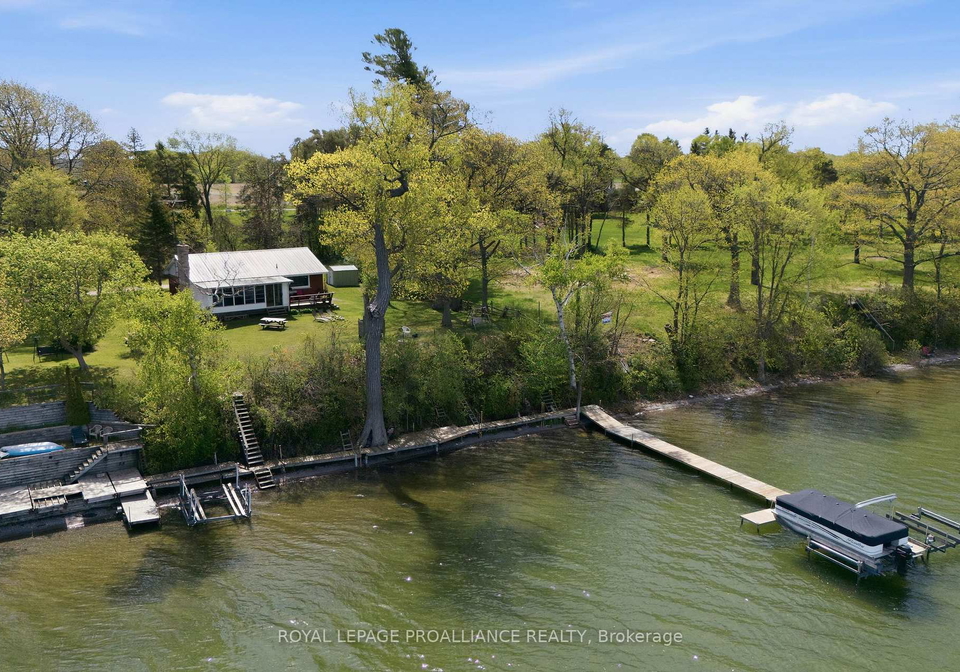 40-mayne-lane-prince-edward-county-ontario-x12018177