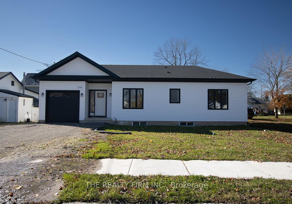 236-elizabeth-street-southwest-middlesex-ontario-x12019690