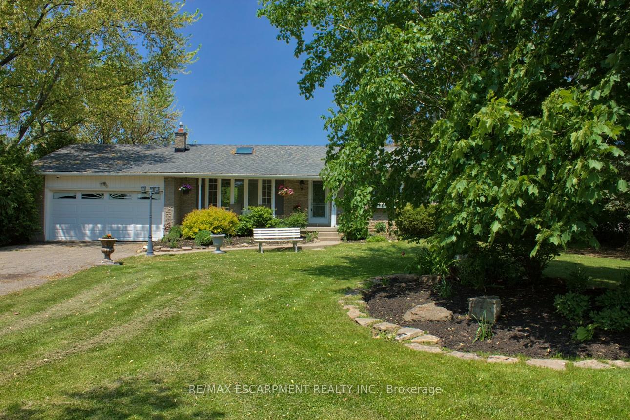 2126-golf-club-road-hamilton-ontario-x12023522
