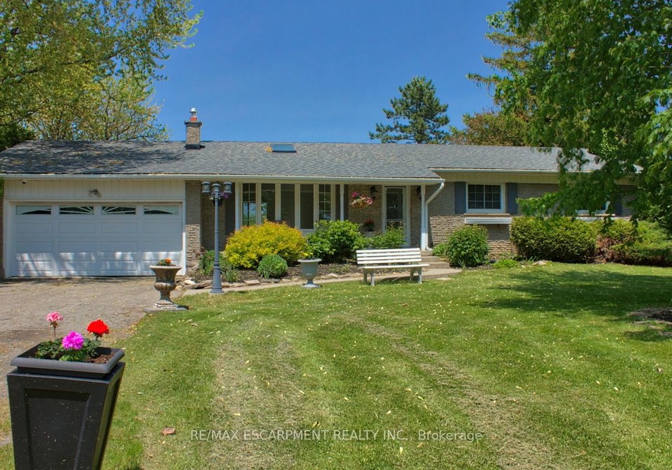 2126-golf-club-road-hamilton-ontario-x12023522