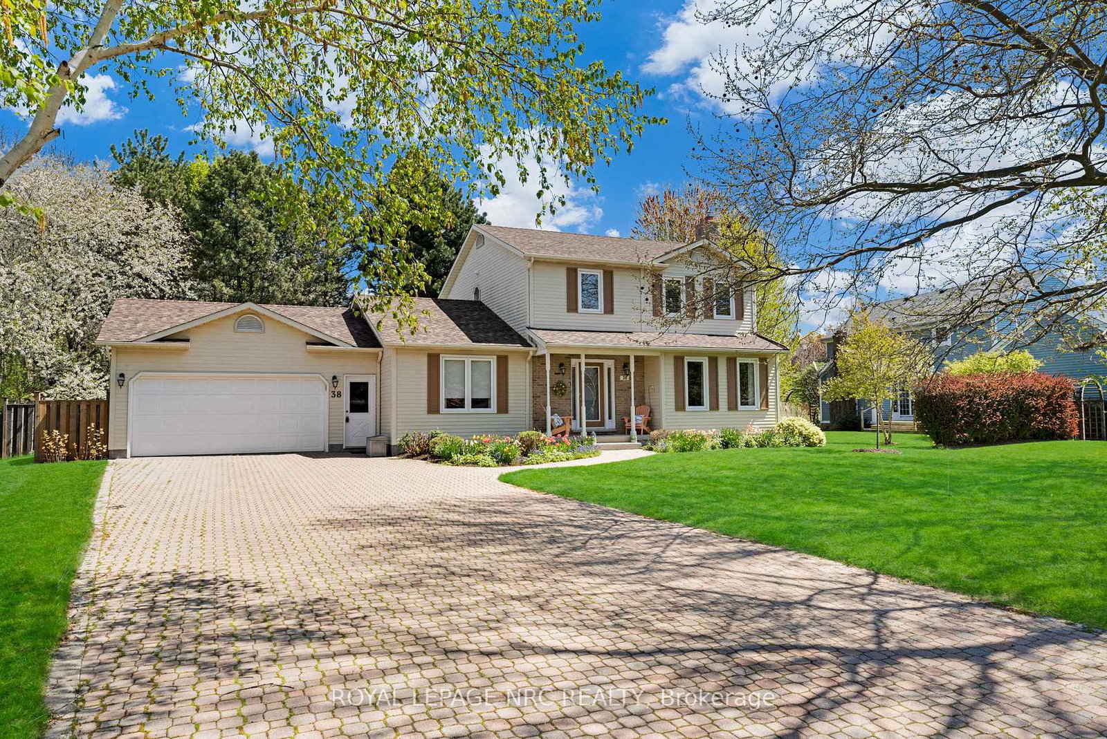 38-colonel-butler-crescent-niagara-on-the-lake-ontario-x12026607