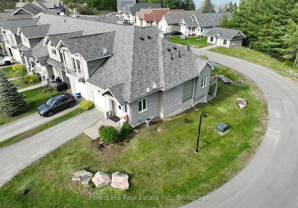 38-webb-circle-dysart-et-al-ontario-x12027743