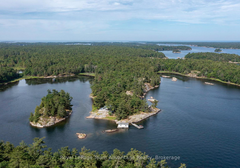 22-a30-a28-island-the-archipelago-ontario-x12027944
