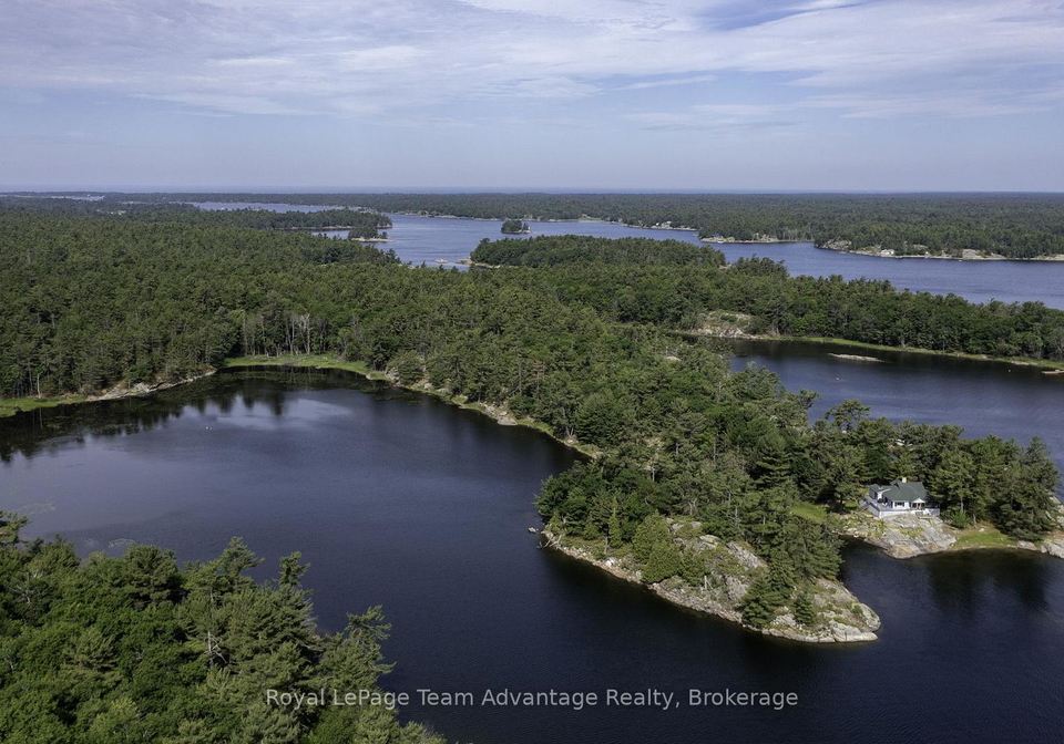 22-a30-a28-island-the-archipelago-ontario-x12027944