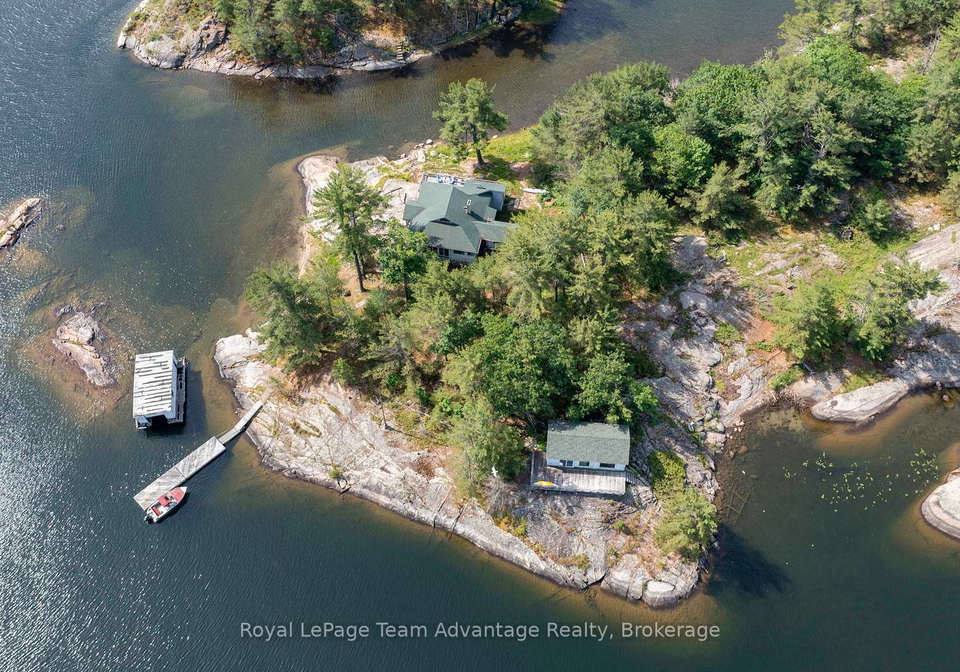 22-a30-a28-island-the-archipelago-ontario-x12027944