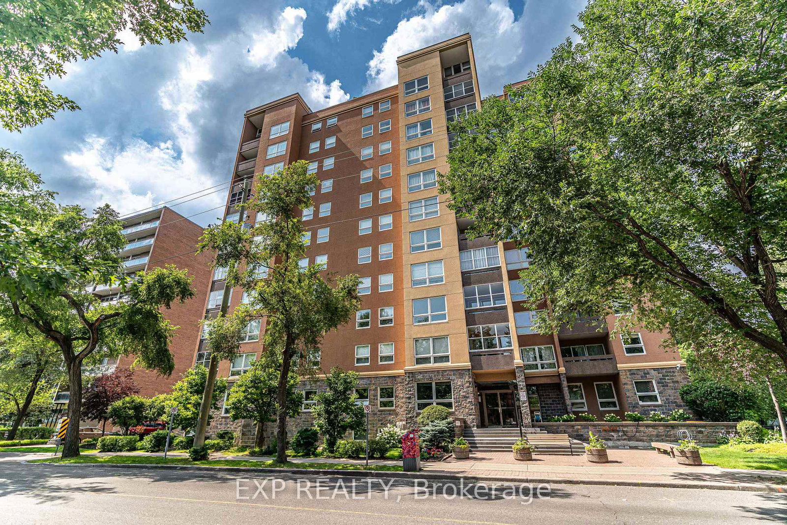 373-laurier-avenue-e-ottawa-ontario-x12028484