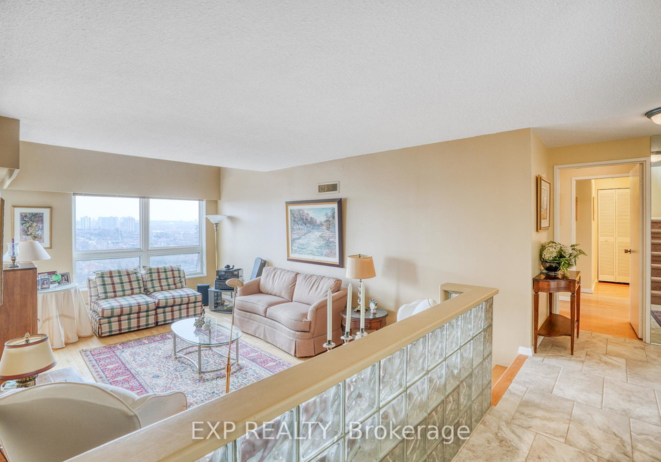 373-laurier-avenue-e-ottawa-ontario-x12028484