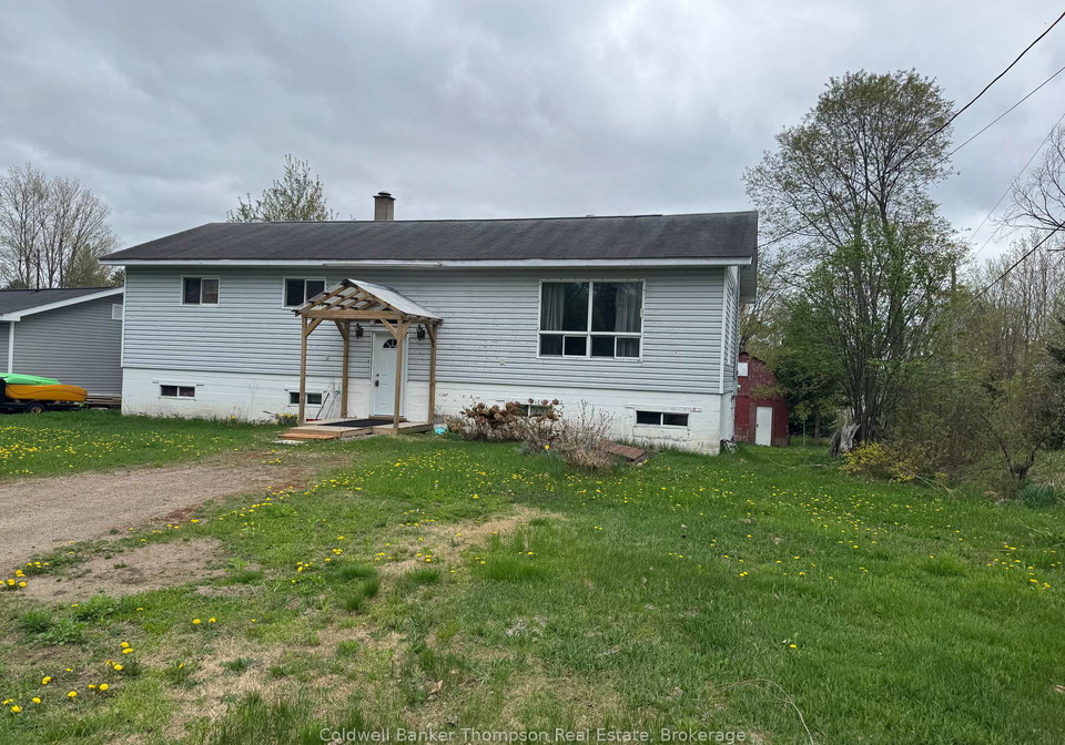 4689-518-west-highway-mcmurrichmonteith-ontario-x12028568