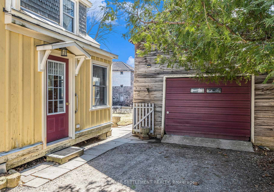 20-mill-street-perth-ontario-x12030630
