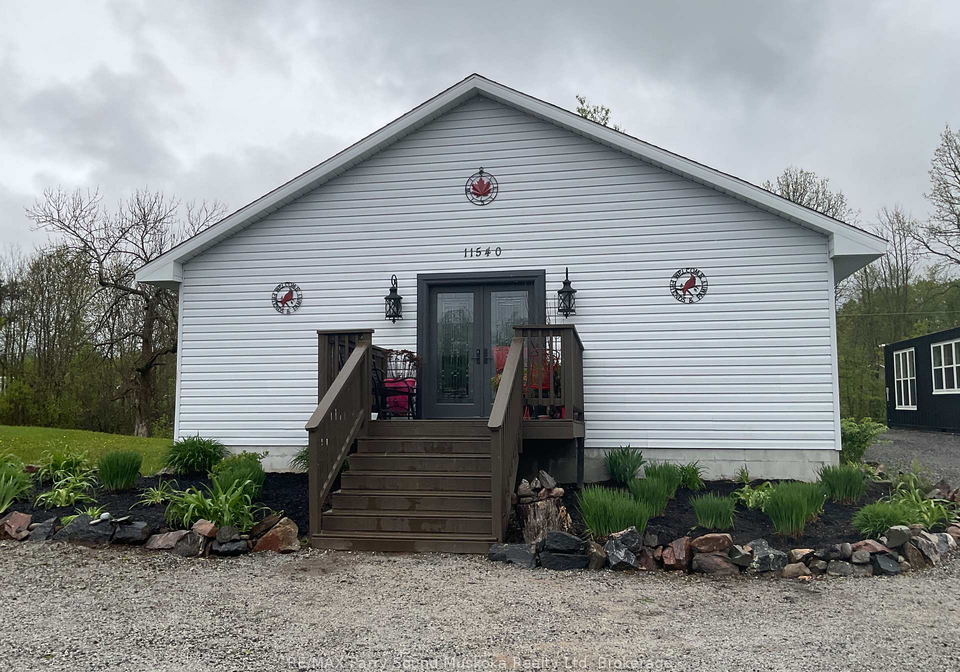 11540-highway-522-parry-sound-remote-area-ontario-x12032383