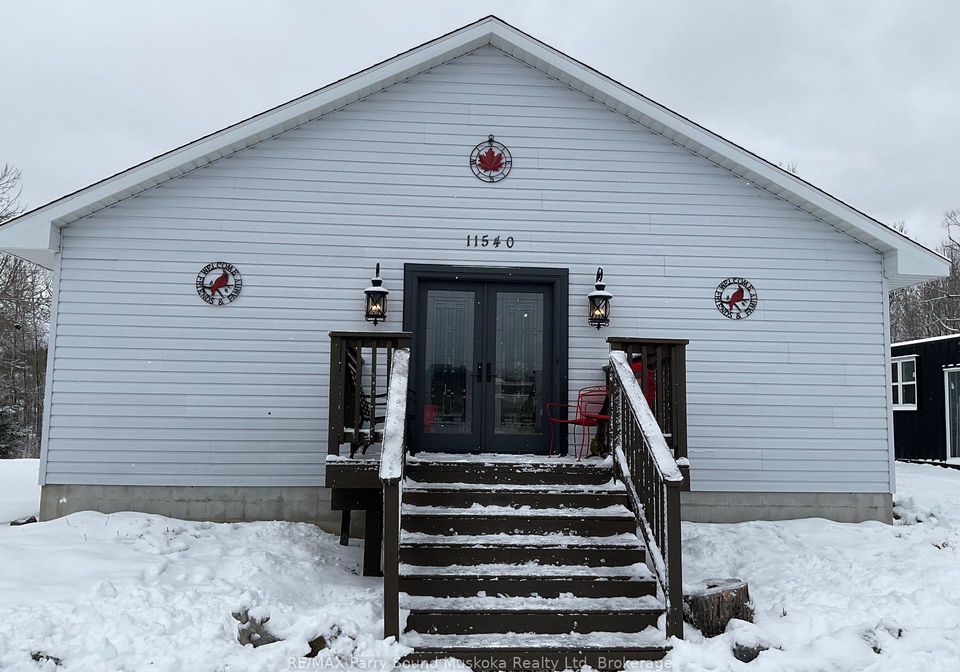 11540-highway-522-parry-sound-remote-area-ontario-x12032383