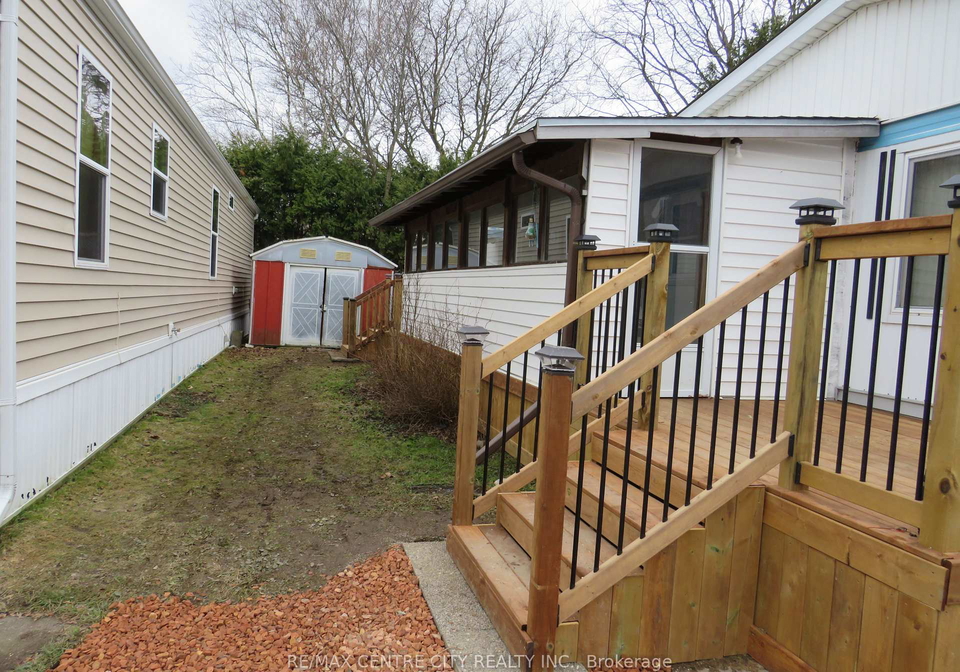 2189-dundas-street-e-london-east-ontario-x12033033