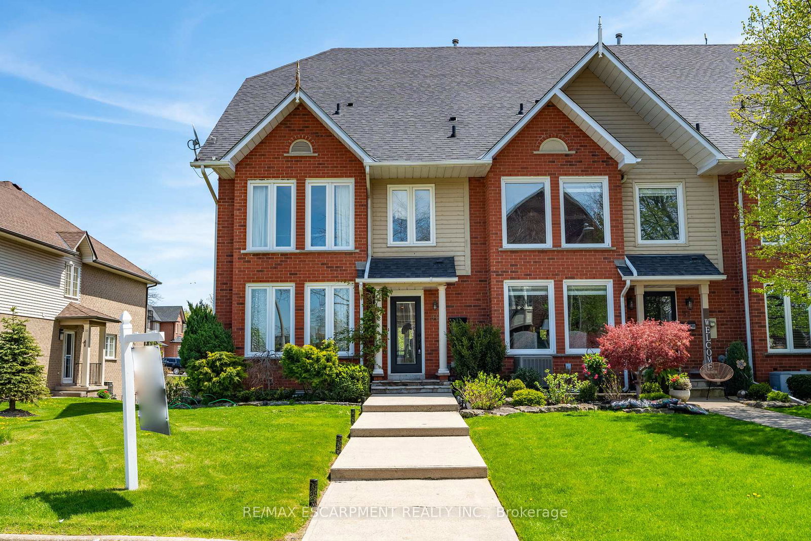 91-edgewater-drive-hamilton-ontario-x12035110