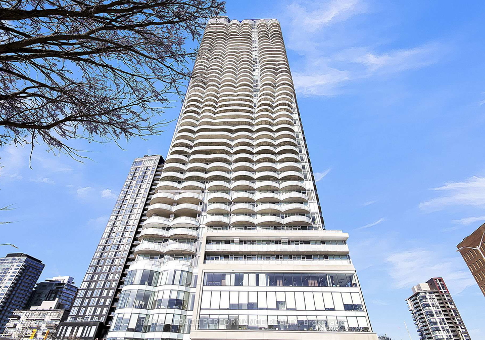 805-carling-avenue-ottawa-ontario-x12036647