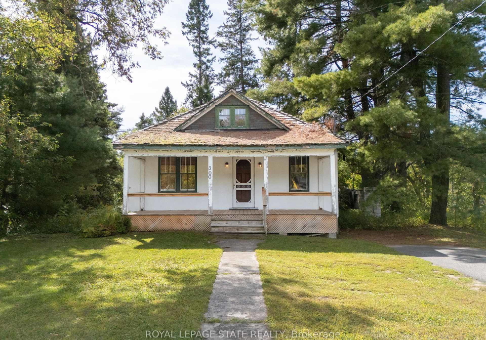 300-manitoba-street-bracebridge-ontario-x12038461