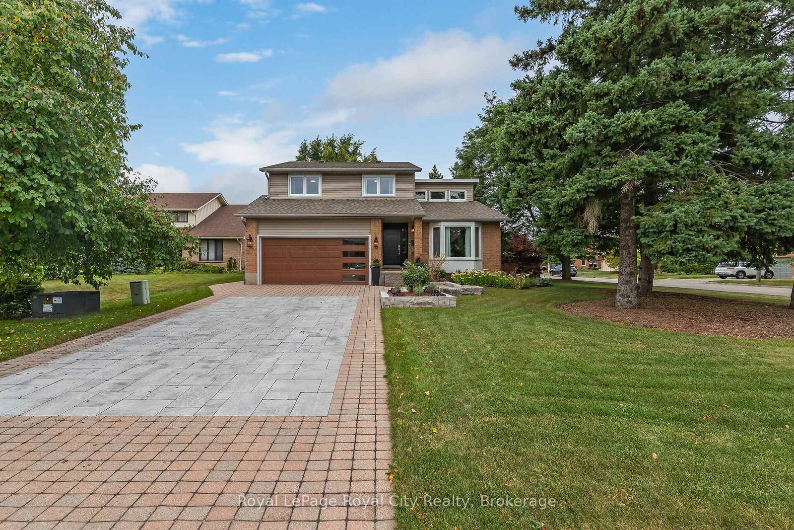 1-huntington-place-guelph-ontario-x12038526