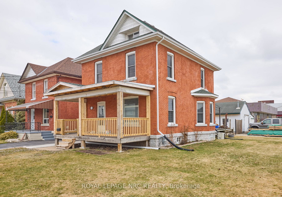 160-burgar-street-welland-ontario-x12040438