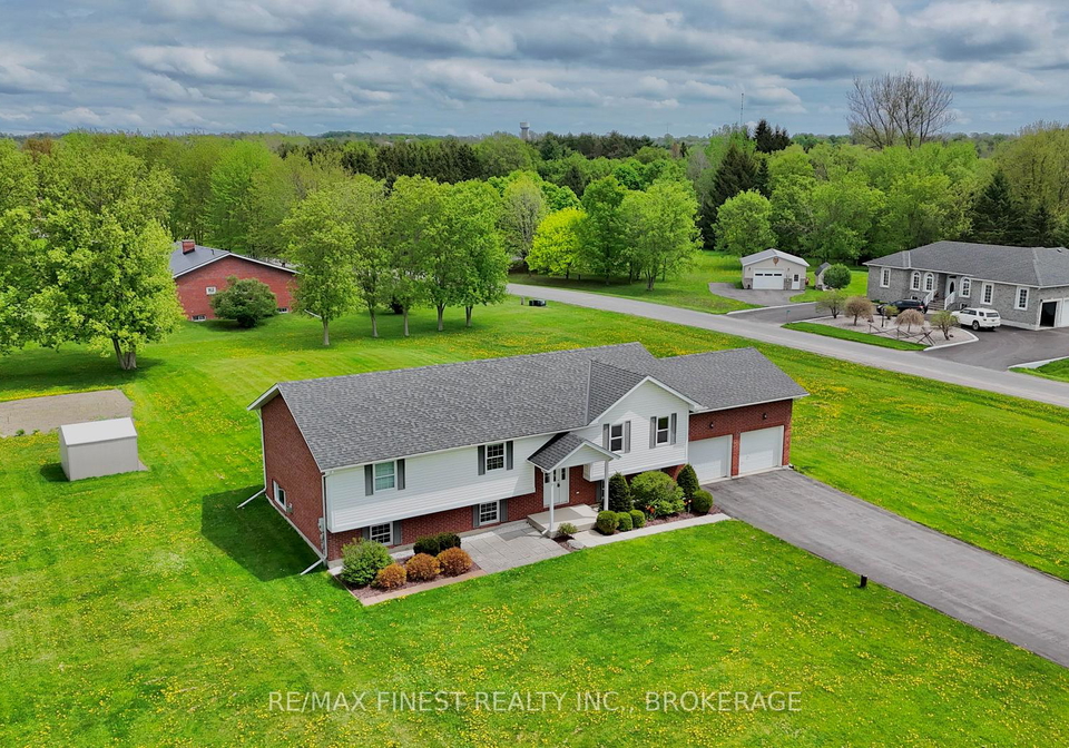 4360-ashwood-drive-south-frontenac-ontario-x12042404