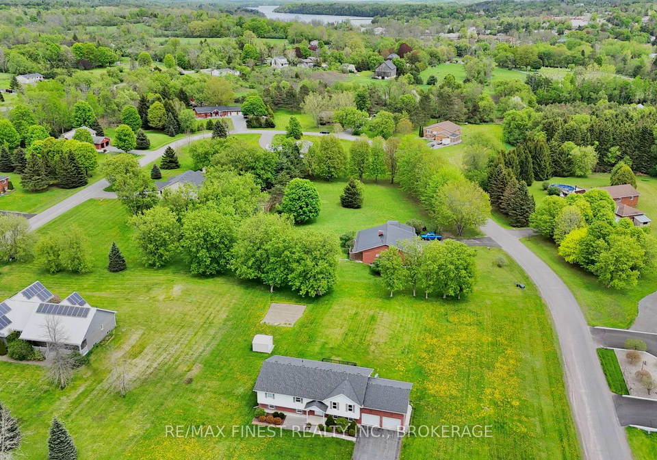 4360-ashwood-drive-south-frontenac-ontario-x12042404