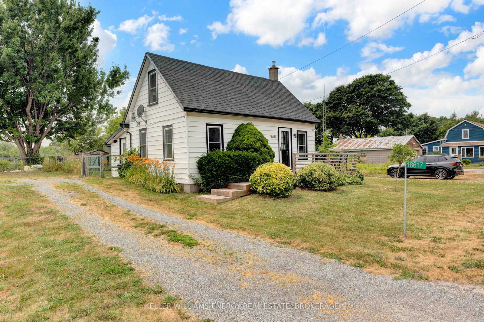 18617-loyalist-parkway-prince-edward-county-ontario-x12043101